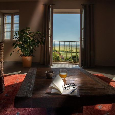 The View - Gite Mont Dore Montpeyroux  Bagian luar foto
