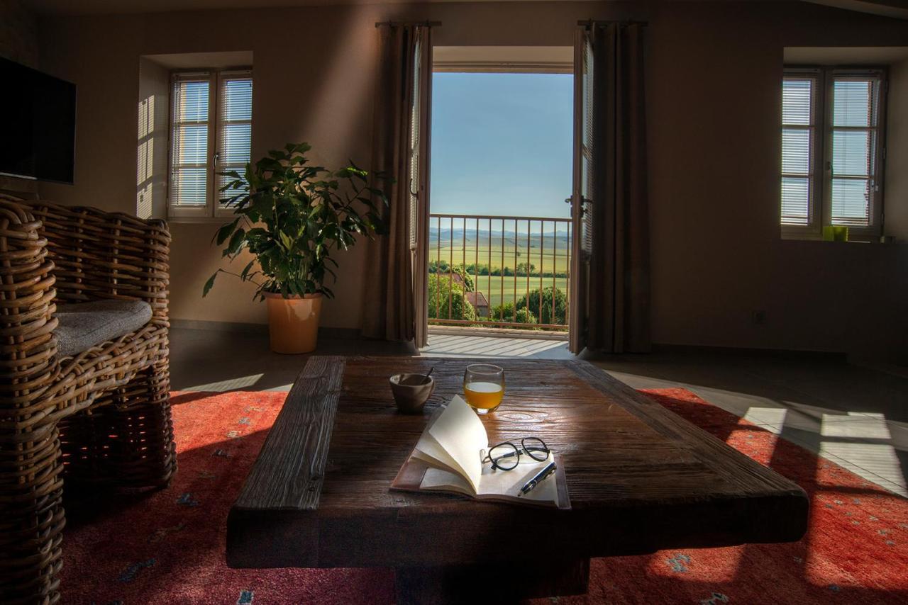 The View - Gite Mont Dore Montpeyroux  Bagian luar foto